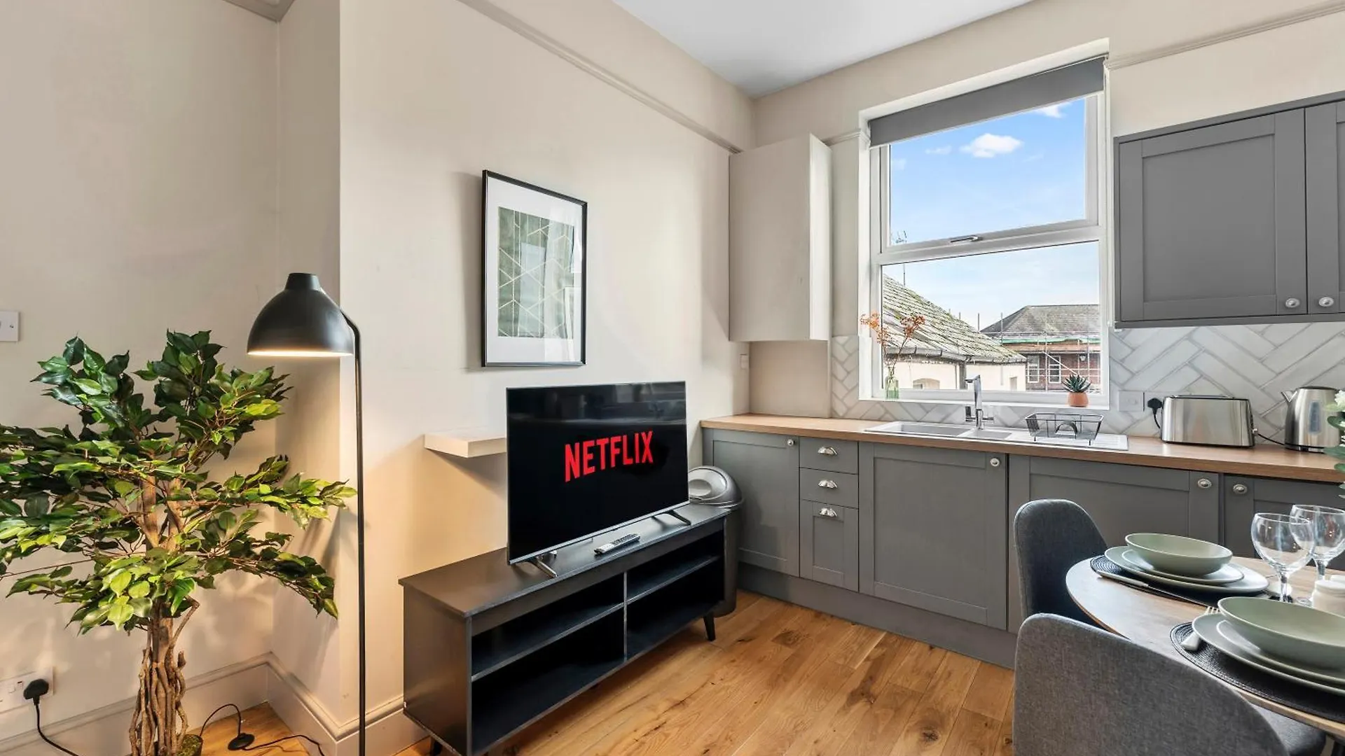 Appartamento Cosy Flat In Cardiff - Sleeps 8